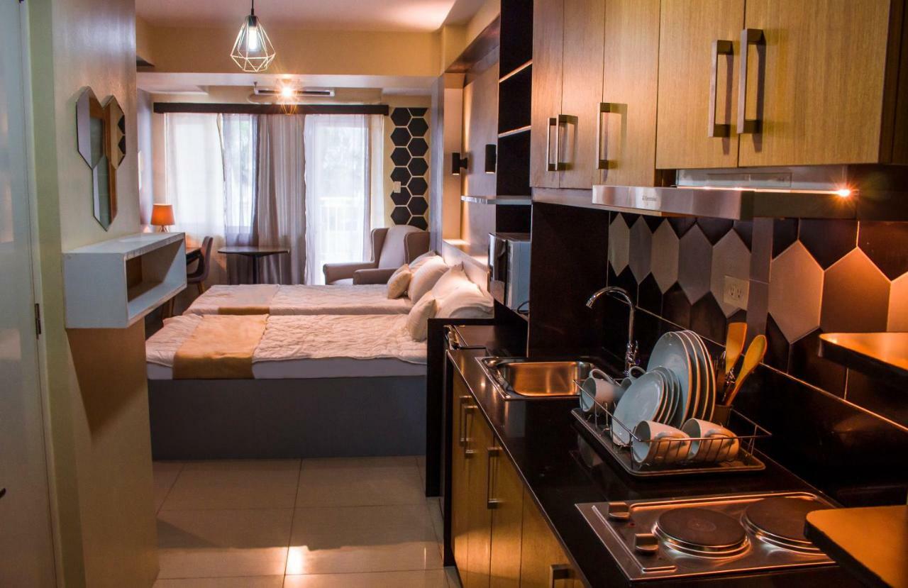 Usp Suites At Shell Residences Пасай Экстерьер фото